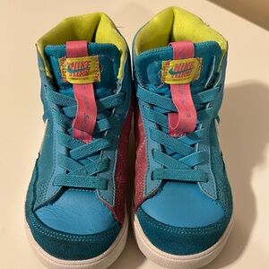 EUC Nike Blazer Mid 77 SE